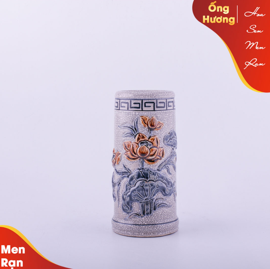 Ống hương sen men rạn Bát Tràng đắp nổi hoa sen độc đáo.png